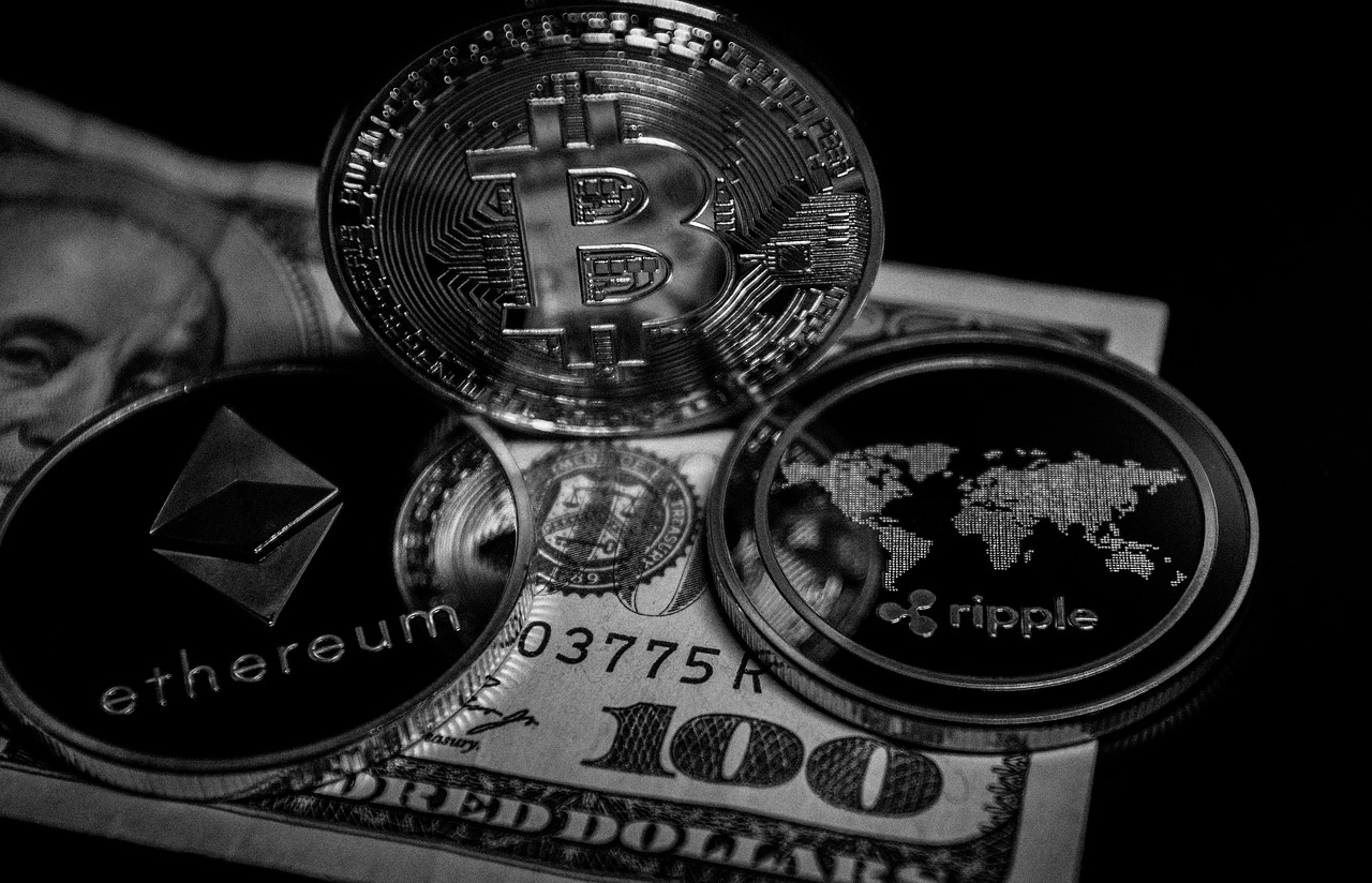 比特幣歷史巔峰價格探究，數(shù)字貨幣的最高價格是多少？