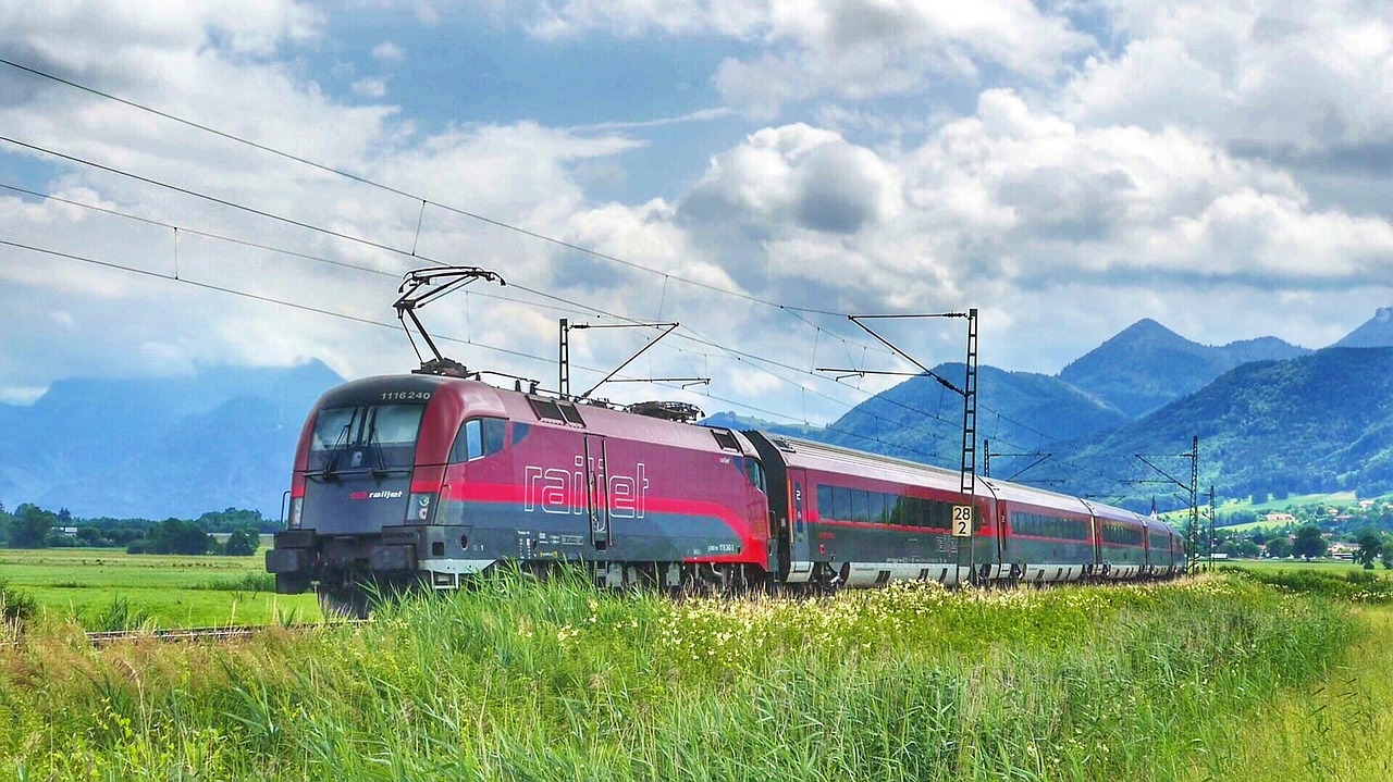 陜汽招聘送車司機(jī)，開啟職業(yè)之旅的大門