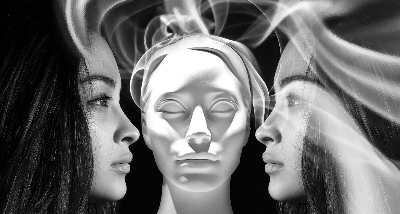 女明星死亡事件真相探究，社會(huì)現(xiàn)象的反思與探討