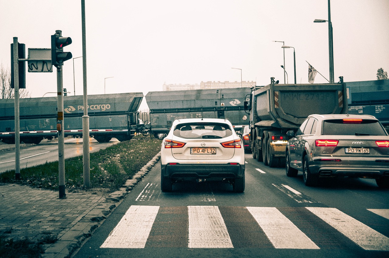 車檢最新標(biāo)準(zhǔn)，實現(xiàn)交通安全與環(huán)保雙贏的戰(zhàn)略推動