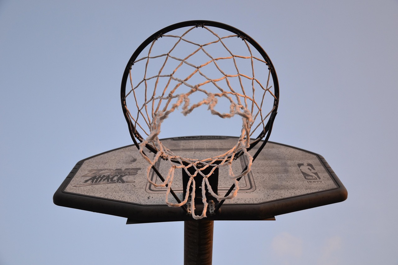 掌握NBA賽事動(dòng)態(tài)，盡享籃球盛宴，最新比賽時(shí)間表全解析