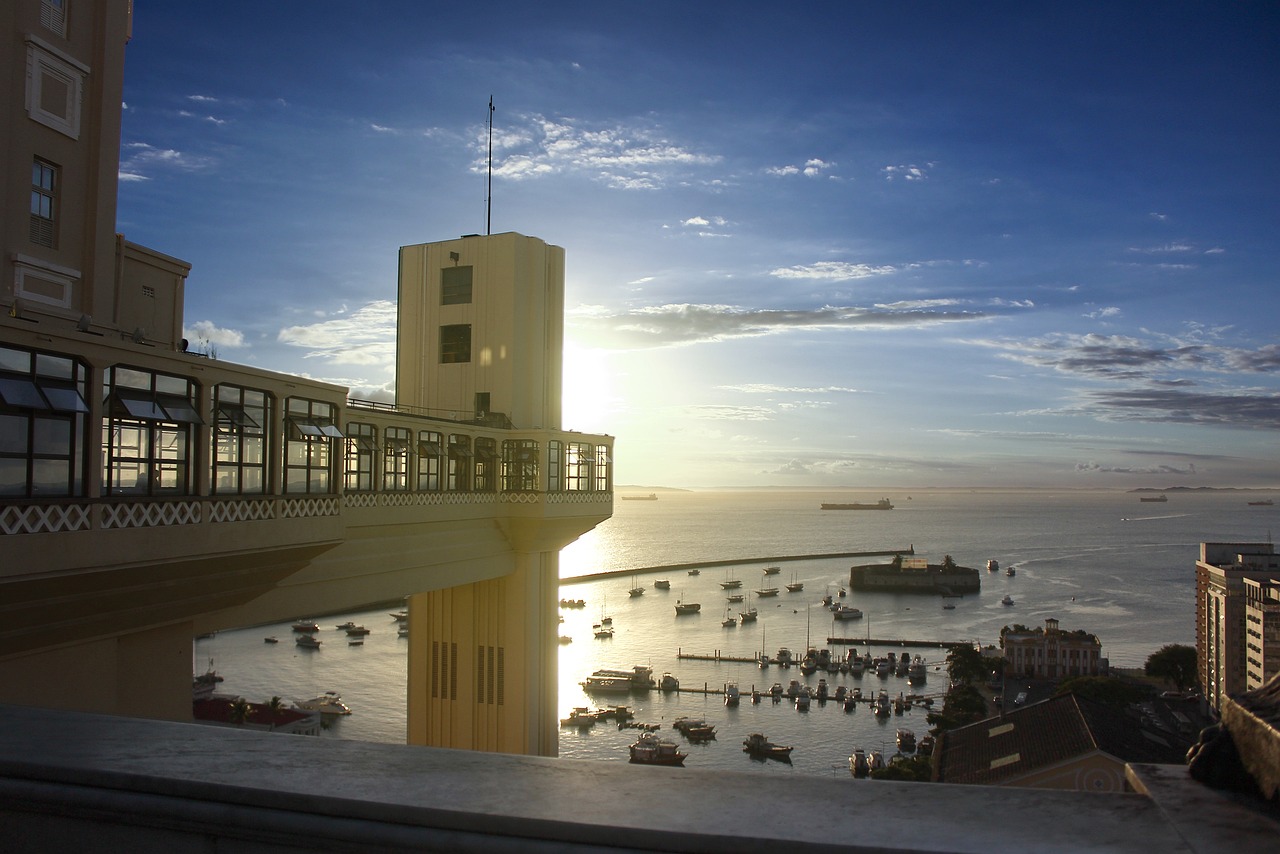 探索市場動(dòng)態(tài)，勇氣與智慧的搏行情之旅
