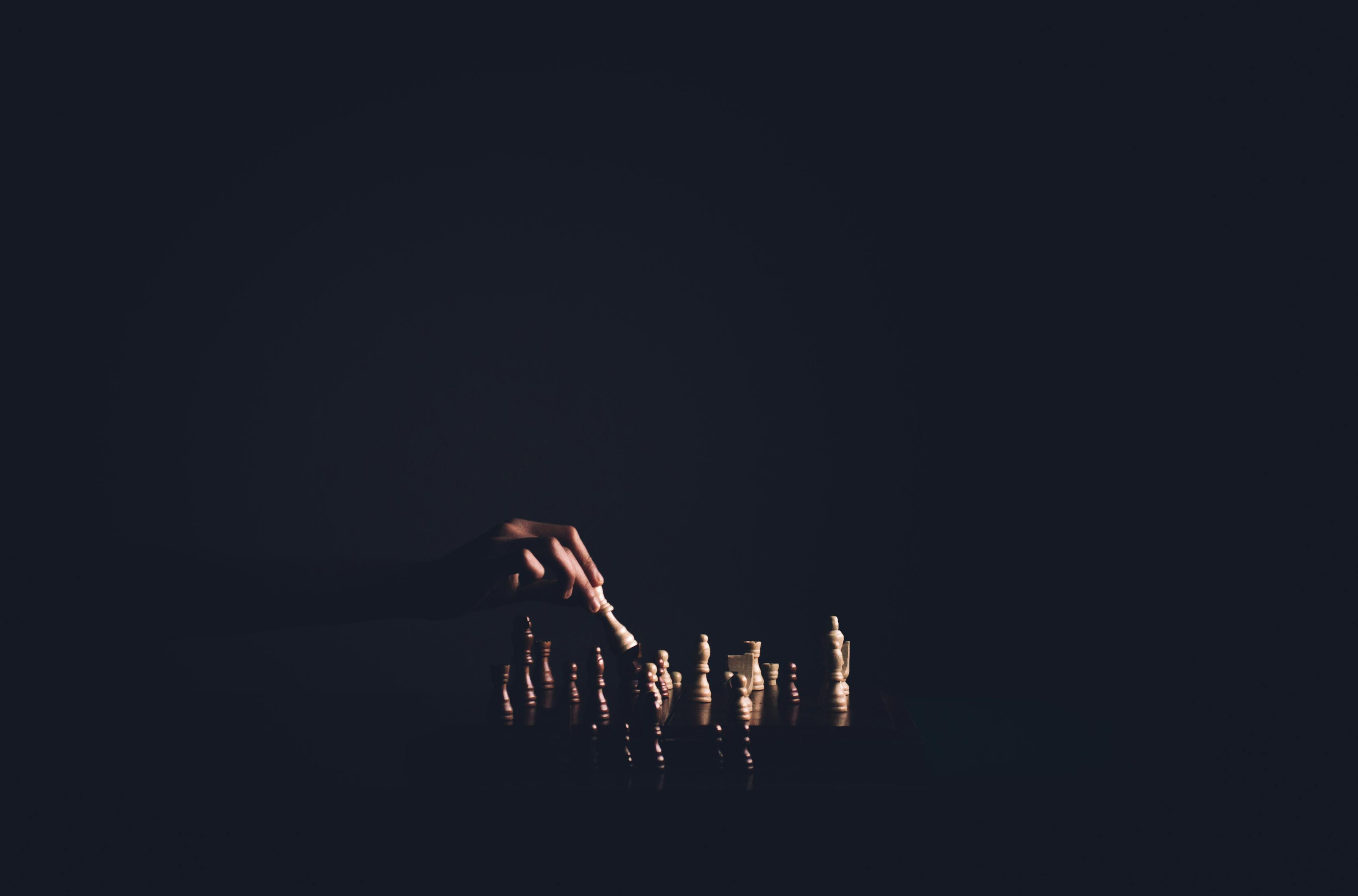 象棋名手最新動態(tài)，技藝不減當(dāng)年，風(fēng)采依舊璀璨