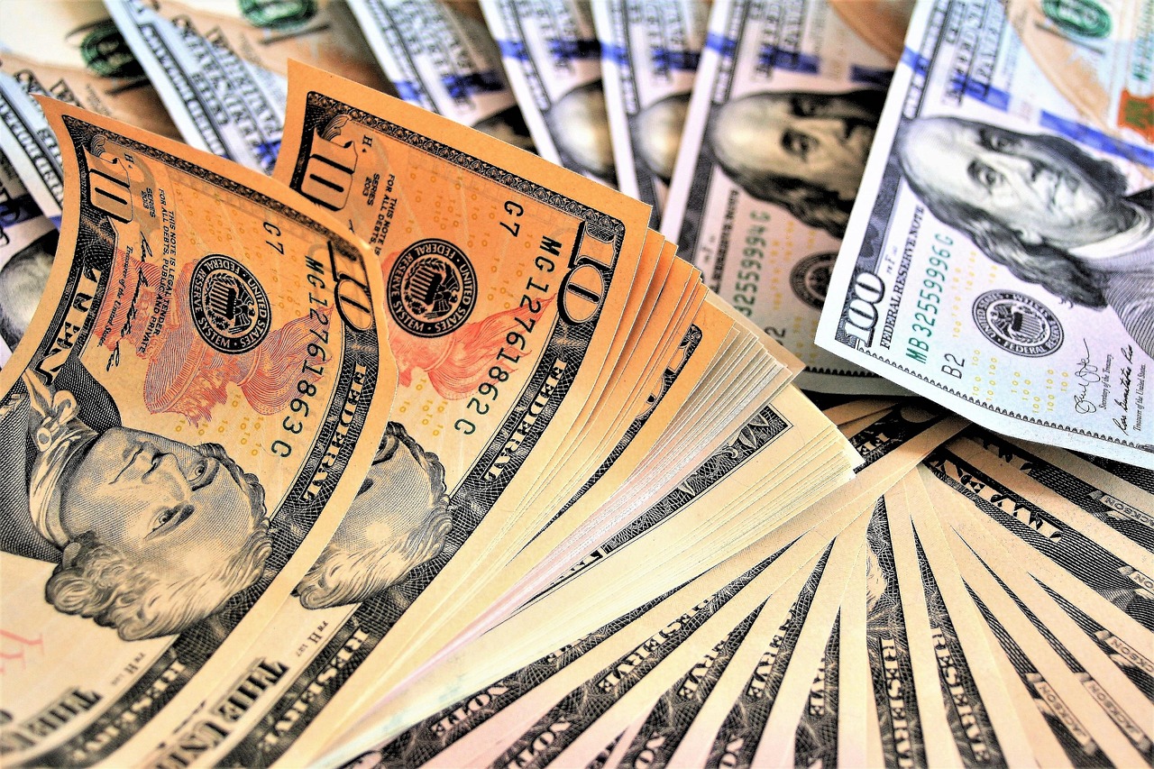 決勝賽道，掌握技巧，贏在起跑線——揭秘1500米跑步比賽策略與技巧