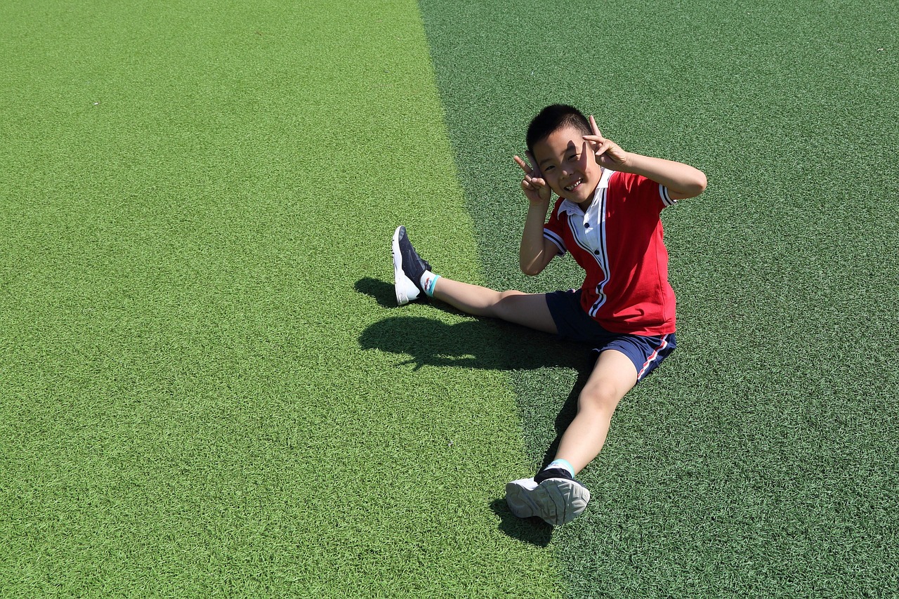 小學(xué)生跳繩比賽，活力四溢的快樂時(shí)光瞬間記錄！